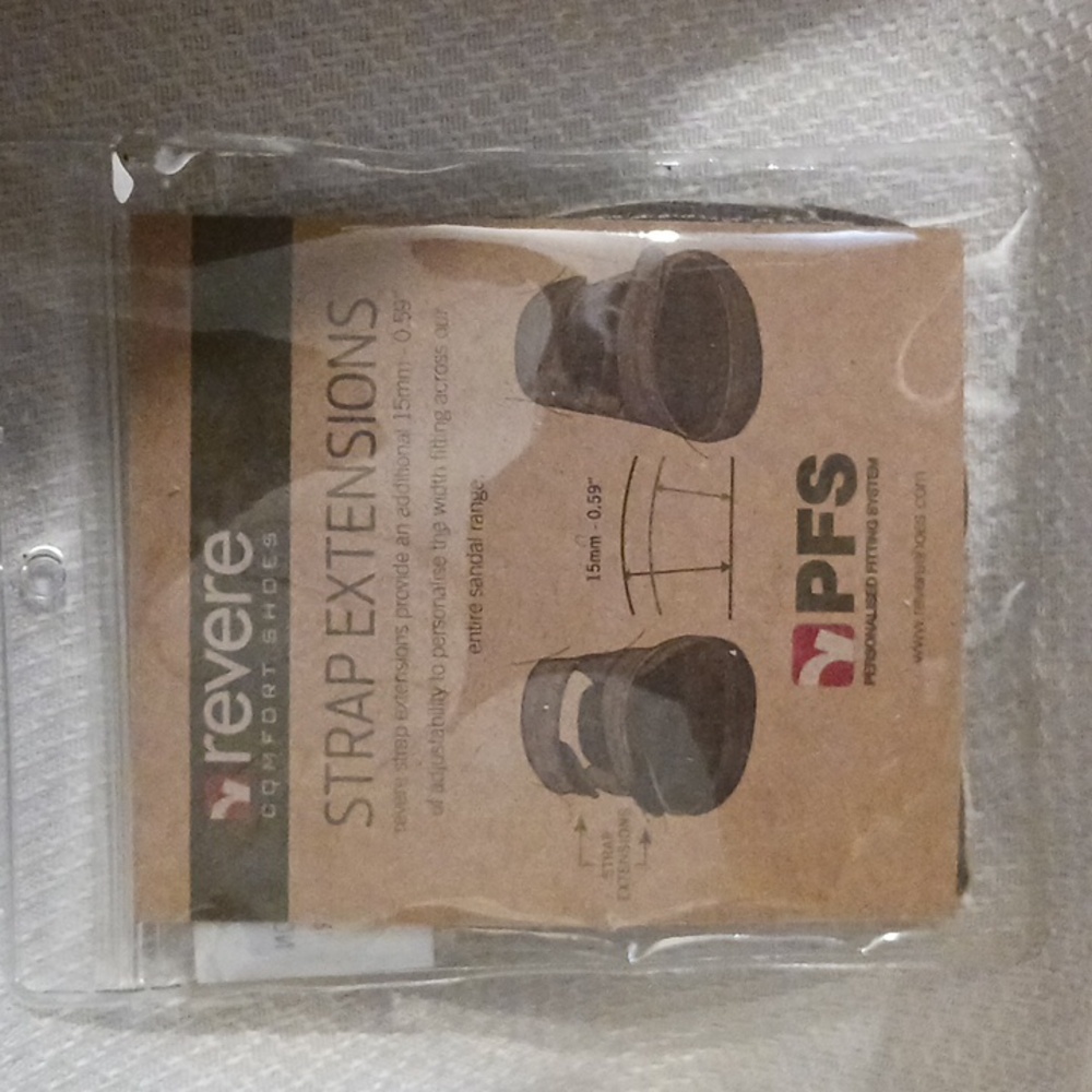 New!! Revere Como silver safari sandals - Picture 11 of 11